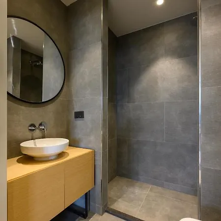 12a, Luxury & Unique, Cinema, Terrace, Stunning View, Location!