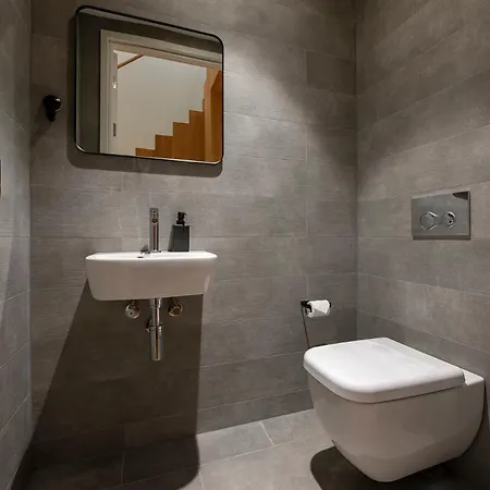 12a, Luxury & Unique, Cinema, Terrace, Stunning View, Location! Ξενοδοχείο με διαμερίσματα Oisterwijk