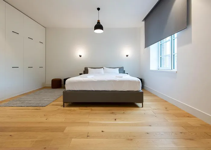 12a, Luxury & Unique, Cinema, Terrace, Stunning View, Location! 4* オーイステルウェイク