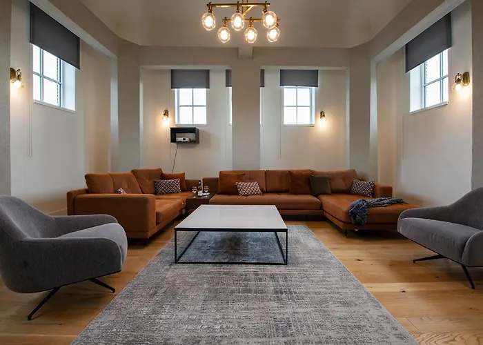 12a, Luxury & Unique, Cinema, Terrace, Stunning View, Location! アパートホテル オーイステルウェイク