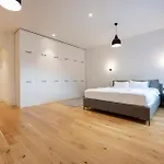 Aparthotel 12a, Luxury & Unique, Cinema, Terrace, Stunning View, Location! Oisterwijk