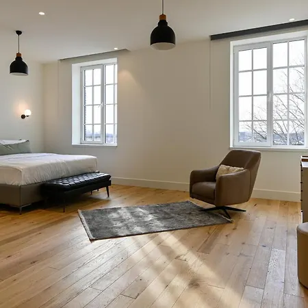 מלון דירות 12a, Luxury & Unique, Cinema, Terrace, Stunning View, Location! 3*
