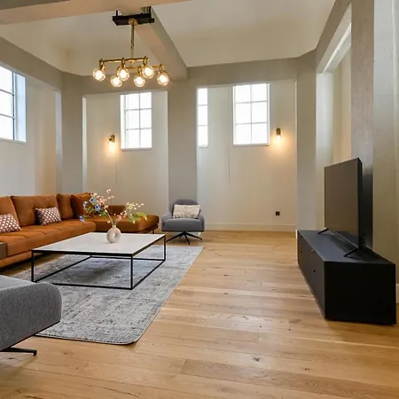 12a, Luxury & Unique, Cinema, Terrace, Stunning View, Location! Hotel apartamentowy Oisterwijk