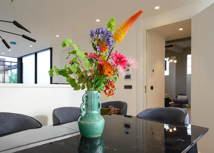 12a, Luxury & Unique, Cinema, Terrace, Stunning View, Location! 4*