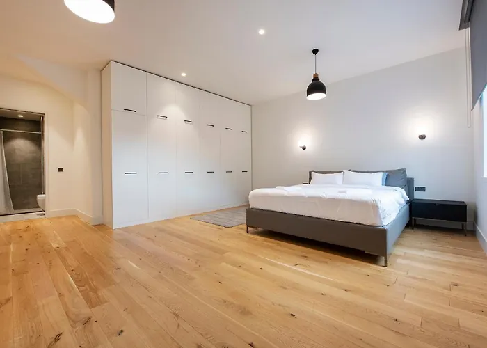 Lejlighedshotel 12a, Luxury & Unique, Cinema, Terrace, Stunning View, Location! Oisterwijk